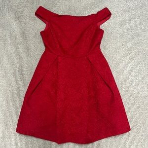 Red off the shoulder, pleated dress. Size S